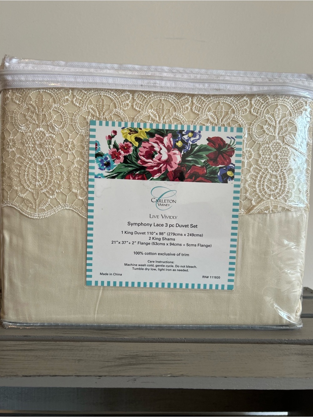 Carleton Varney Live Vividly Symphony Lace Ivory 3 pc set Duvet & Shams NIP